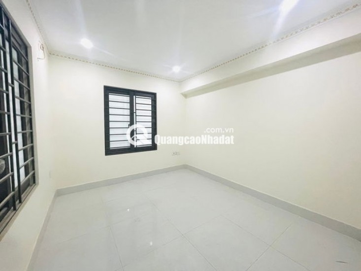RẺ NHẤT THÁI THỊNH ĐỐNG ĐA 7.8 TỶ 51M NGÕ NÔNG VÀI BƯỚC RA MP THÁI THỊNH, CHỈ VIỆC XÁCH VALI VỀ Ở