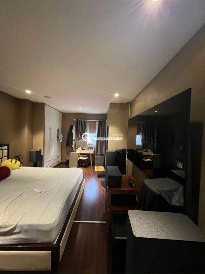Bán Nhà Mặt Tiền Đường Đào Duy Anh, P.9, Phú Nhuận, 7.65m x 19m, 24 Tỷ