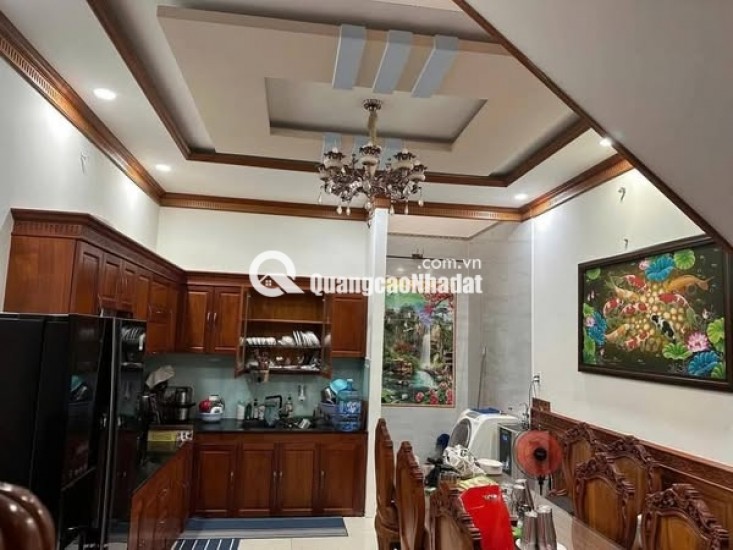 LÊ VĂN KHƯƠNG _Q12_HẺM XE HƠI QUA NHÀ