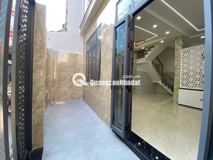 Bán nhà 6x10 - 3 tầng - hẻm oto - giá chỉ 5,x tỷ - ngay đường Tên Lửa nối dài - Bình Tân.
