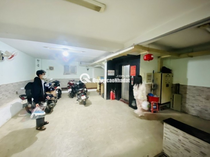 TOÀ NHÀ 7 TẦNG CÓ HẦM PHẠM HUY THÔNG, BAO GỒM 16 PHÒNG CHO THUÊ.