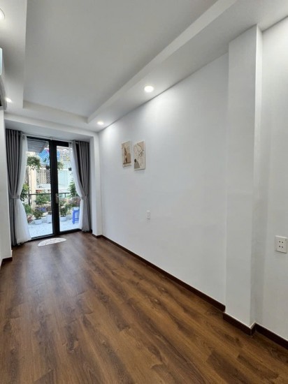 Bán nhà Pn p1 phan đình phùng, hẻm xe hơi, 25 m2 1 trệt 1 lầu, sổ tại nhà giá 4,95 tỉ