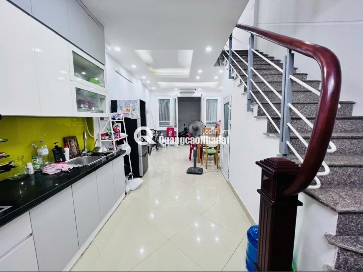 BÁN NHÀ ĐẸP DÂN XÂY TRUNG LIỆT-THÁI HÀ - 40M2- 5T - MT 4.1M GIÁ CHỈ 9.5 TỶ
