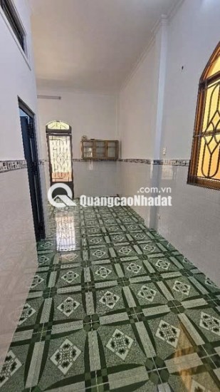 NHÀ CẤP 4 HXH (5.8M x 17M ) CHỈ 6 TY
