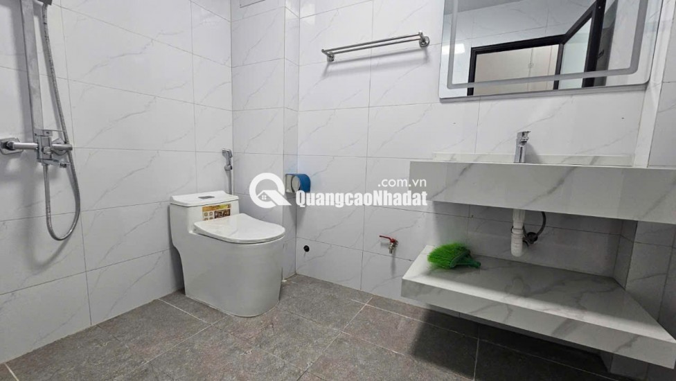 LÔ GÓC TRUNG TÂM VĂN QUÁN, NGÕ RỘNG VF3 ĐỖ CỬA, Ô CHỜ THANG MÁY MINI, NHỈNH 7 TỶ