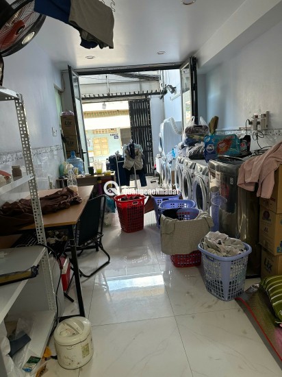 SANG GẤP TIỆM GIẶT SẤY FULL ĐỒ – MẶT BẰNG CÓ SÂN – GẦN TRƯỜNG ĐH GIA ĐỊNH  – GÒ VẤP