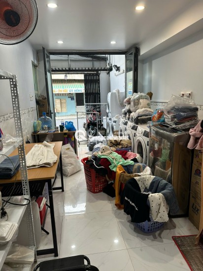 SANG GẤP TIỆM GIẶT SẤY FULL ĐỒ – MẶT BẰNG CÓ SÂN – GẦN TRƯỜNG ĐH GIA ĐỊNH  – GÒ VẤP