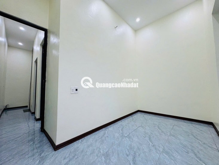 Chính chủ cần bán nhanh căn nhà 3 tầng mặt Phố Phường Hồ-kinh doanh đỉnh chỉ 3,6 tỷ.