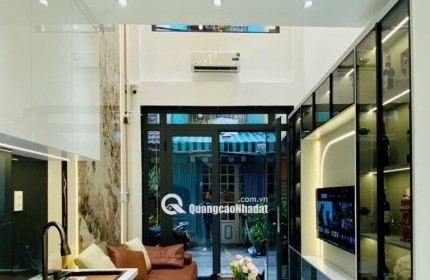 NHÀ QUẬN 3 - VỊ TRÍ ĐẸP, HẺM 4M THÔNG - 3PN, SỔ HỒNG RIÊNG - CHỈ 5.7 TỶ