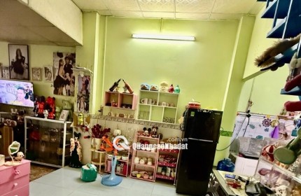 HẺM XE HƠI THÔNG CĂN GÓC NHÀ RẺ DIỆN TÍCH TO - 48m2 - 2 TẦNG