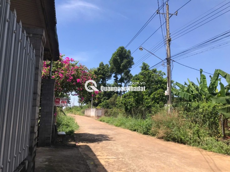 Bán đất ở ngay khu dân cư có tiện ích đầy đủ, thuận tiện giao thương, buôn bán