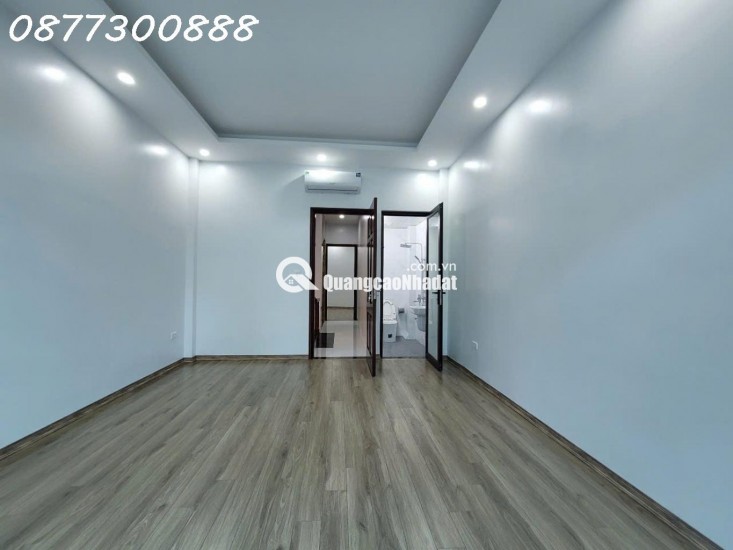 NHÀ LA KHÊ 7 TỶ 45M, NGÕ THÔNG, OTO, THANG MÁY NHẬP KHẨU