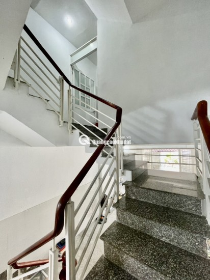 BÁN NHÀ HUỲNH TẤN PHÁT, PHÚ THUẬN QUẬN 7