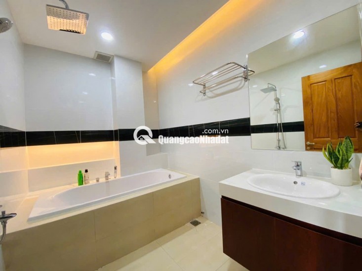 Bán nhà Hiệp Phú - Thủ Đức – 150m² – Đường 12m – thích hợp ở hoặc làm văn phòng.