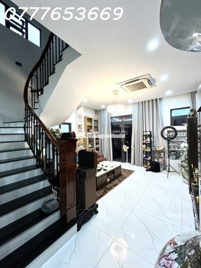 BIỆT THỰ TÂN KIỂNG QUẬN 7 - NGANG HIẾM 7M - TRẦN XUÂN SOẠN - NHỈNH 14 TỶ