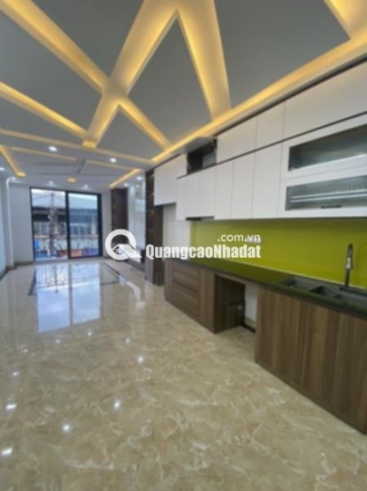 7 tầng thang máy – 8 phòng khép kín + penthouse đỉnh – Gần Times City LH: 0981576598