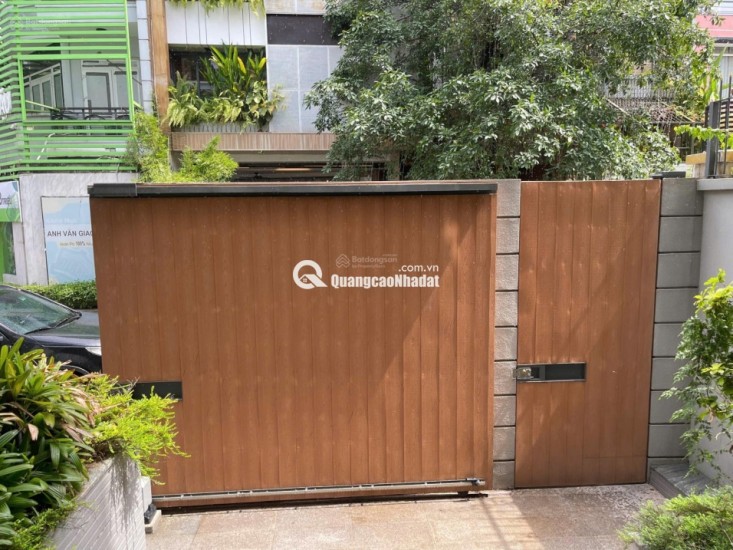 Nhà mới mặt tiền Cù Lao, Phan Xích Long, 120m², nội thất gỗ Cẩm Lai – Giá 49 tỷ (TL)