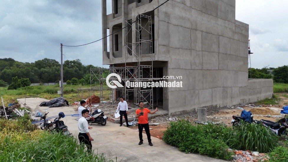Bán Gấp Đất 120m², Đường Ô Tô, SHR, Gần Trường Học , Chợ
