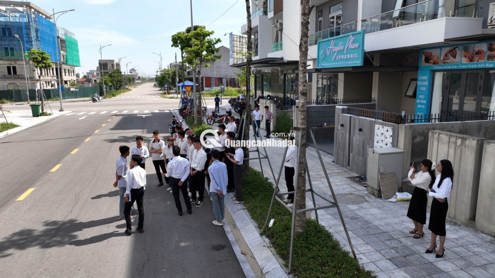 CẦN BÁN NHÀ PHỐ LIỀN KỀ DỰ ÁN BGI TOPAZ CITY HUẾ