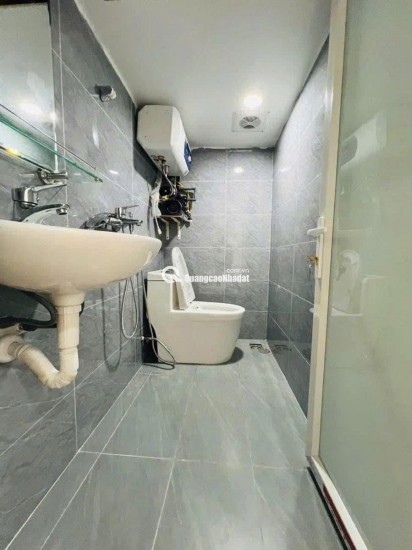 Bán căn nhà Ngõ phố Láng Hạ C1 P409 Hoàng Ngọc Phách