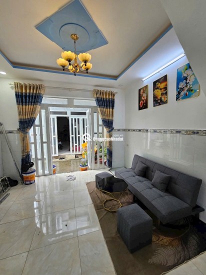 NHÀ ĐẸP HỐC MÔN , GẦN CHỢ , KCN GIÁ HƠN 800TR Sổ hồng riêng