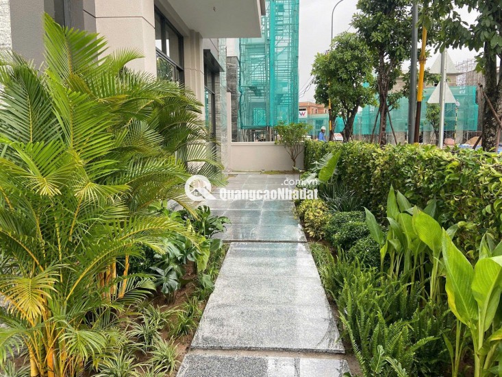 Bán nhà phố biệt thự Trung tâm quận 2 - Tp. Hồ Chí Minh