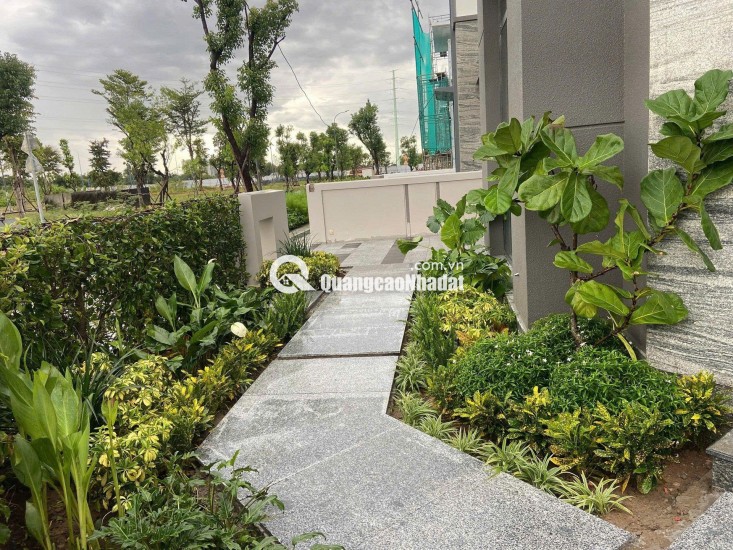 Bán nhà phố biệt thự Trung tâm quận 2 - Tp. Hồ Chí Minh