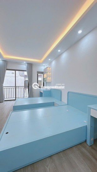 50M² – PHỐ HOÀNG NHƯ TIẾP – Ở CỰC SƯỚNG – Ô TÔ ĐỖ CỬA – CHỦ MỚI XÂY TÂM HUYẾT