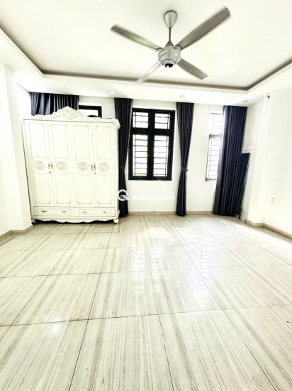 Bán nhà Tân Sơn Nhì - Quận Tân Phú chỉ 9 Tỷ - Hẻm xe hơi 8m - 6 Tầng.