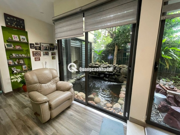  BÁN BIỆT THỰ SÂN VƯỜN NGỌC THỤY – TRUNG TÂM LONG BIÊN 
 Diện tích đất: 378m² – Diện tích sử dụng: 428m²
 Mặt tiền rộng: 11m – 2 mặt ngõ
