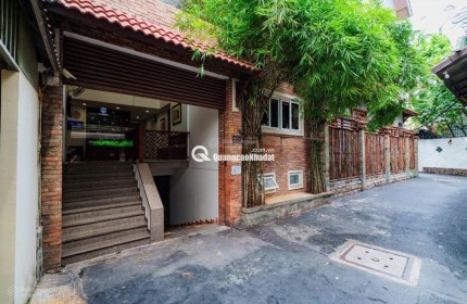 Nhà mới Nguyễn Đình Chính, P11, Phú Nhuận 90m², Hẻm xe hơi, Full nội thất – Giá 31 tỷ (TL) – HHMG 5%