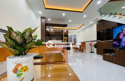 Bán nhà Hiệp Phú - Thủ Đức – 150m² – Đường 12m – thích hợp ở hoặc làm văn phòng.