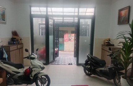 BAN NHÀ NỞ HẬU ĐẸP, NỘI THẤT CAO CẤP.GẦN NGÃ 4 QUANG  TRUNG THỐNG NHẤT GÒ VẤP. 7tỷ8