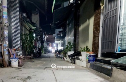 BÁN NHÀC AN LẠC - NHỈNH 4 TỶ CHÚT - 52M2 (4×13) - HẺM XE HƠI 5M - 2 TẦNG - CÁCH VÀI CĂN RA HẺM XE TẢI - HỒ HỌC LÃM - BÌNH TÂN - THÍCH HỢP MUA Ở HAY