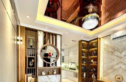  SIÊU PHẨM NHÀ ĐẸP - MỚI XÂY KÍNH CONG – PHÂN KHÚC 7,XX TỶ TẠI QUẬN CẦU GIẤY