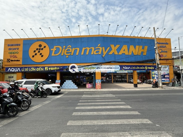Bán nhà riêng, đang cho thuê 60tr/tháng (8 phòng + 1 mặt bằng)