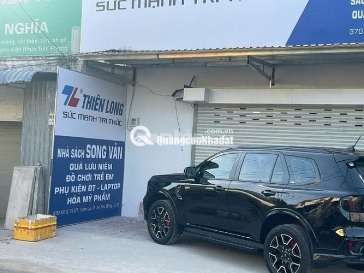 Bán nhà mặt tiền, đường 24m, sát Bình Thạnh, DT 9,5x12,5, Quận 12, giá 10,6 tỷ