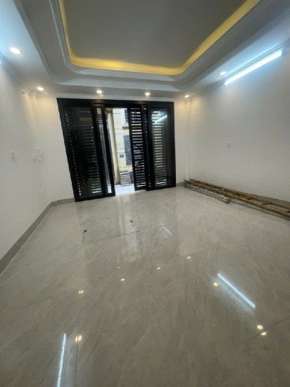 Bán nhà Xuân Đỉnh! 35m, 7 tầng, mặt tiền 4.4 thang máy chạy vù vù!