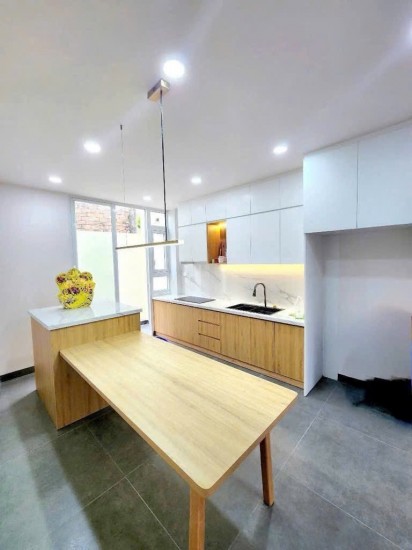 Hương Lộ 2, Sát Bệnh viện Bình Tân, Giáp Khu Tên Lửa, 56m2 (4,5x13) Nhà Mới Xây 4 Tầng Full Nội Thất, Hẻm Ôtô 7m, Nhỉnh 5 Tỷ Còn TL