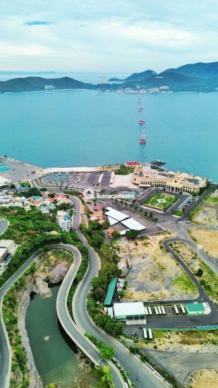Vin Phú Quý (Nha Trang) : Điểm Đến Bờ Biển Độc Quyền