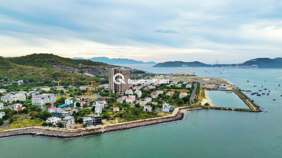 Vin Phú Quý (Nha Trang) : Điểm Đến Bờ Biển Độc Quyền