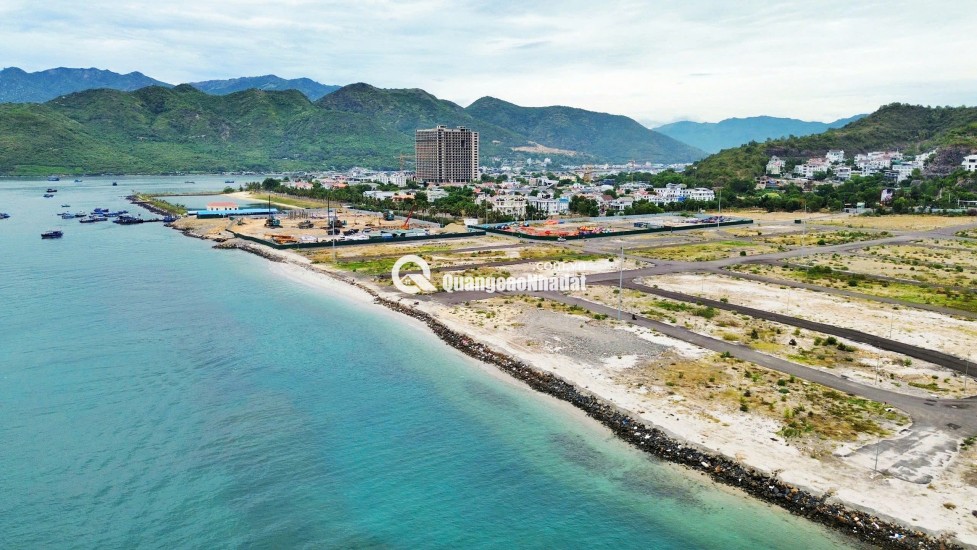 Vin Phú Quý (Nha Trang) : Điểm Đến Bờ Biển Độc Quyền