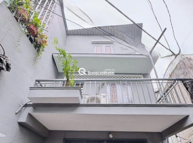 TT Q10 - 3 TẦNG - 62M2 Dtsd - NỞ HẬU 4.3M - GẦN METRO CMT8 – CHỈ NHỈNH 3.X TỶ