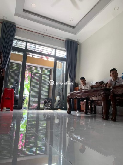 Nhà 2 tầng chính chủ bán đường Bưng Ông thoàn Quận 9