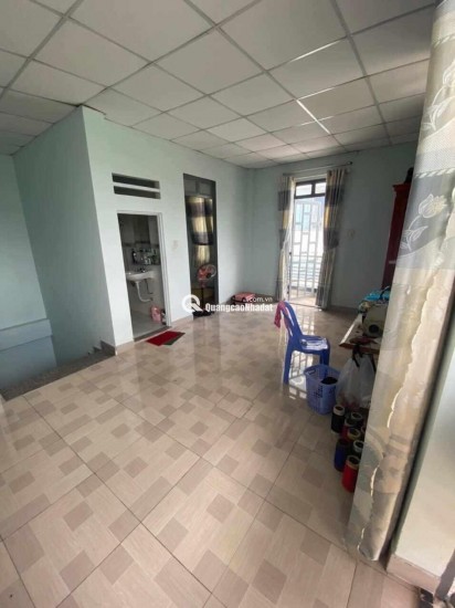 Bán nhà 3 tầng sổ hồng riêng Quận 7