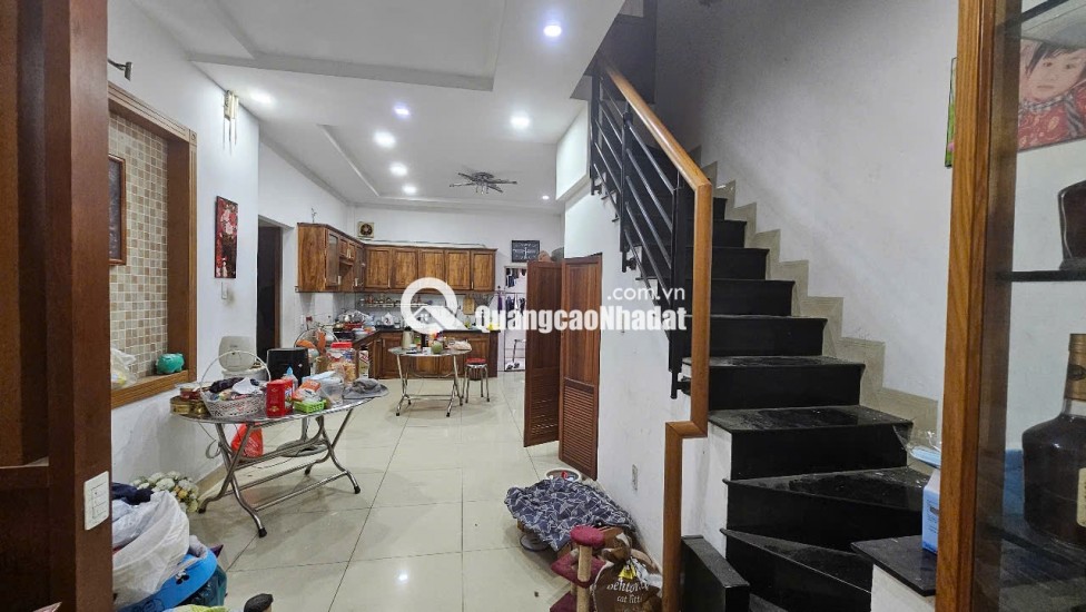 2  MĂTH HXT  ĐHT 42 - 200m2 (9,5x21) 2 sổ A4 - C4 - CHDV, VP Công Ty hoặc 2 căn 6 tầng - 60 tr/m2 rẻ nhất khu vực
