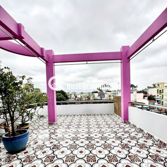 BÁN NHÀ QUẬN 10- MẶT TIỀN CHỢ NGUYỄN TRI PHƯƠNG- 5 TẦNG Ở NGAY: NHỈNH 10 TỶ. Mr Vũ: 0933910039