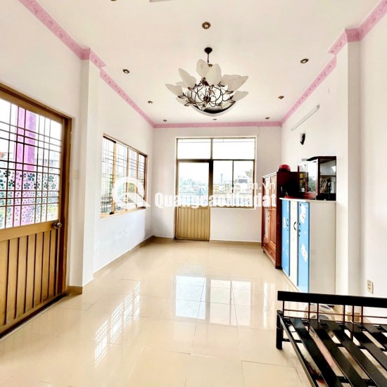 BÁN NHÀ QUẬN 10- MẶT TIỀN CHỢ NGUYỄN TRI PHƯƠNG- 5 TẦNG Ở NGAY: NHỈNH 10 TỶ. Mr Vũ: 0933910039