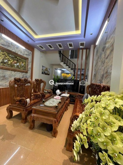 Nhà phố Cổ Linh - Dân xây - Ô tô - Mặt tiền khủng 6m - 7.9 tỷ