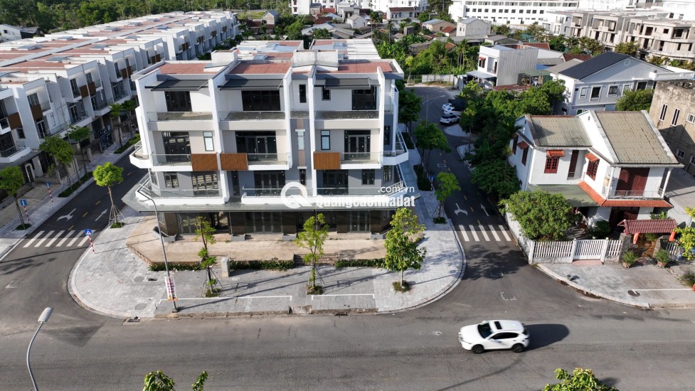 Nhà xây sẵn – hỗ trợ vay tới 70%, lãi suất 0% trong 18 tháng đầu!